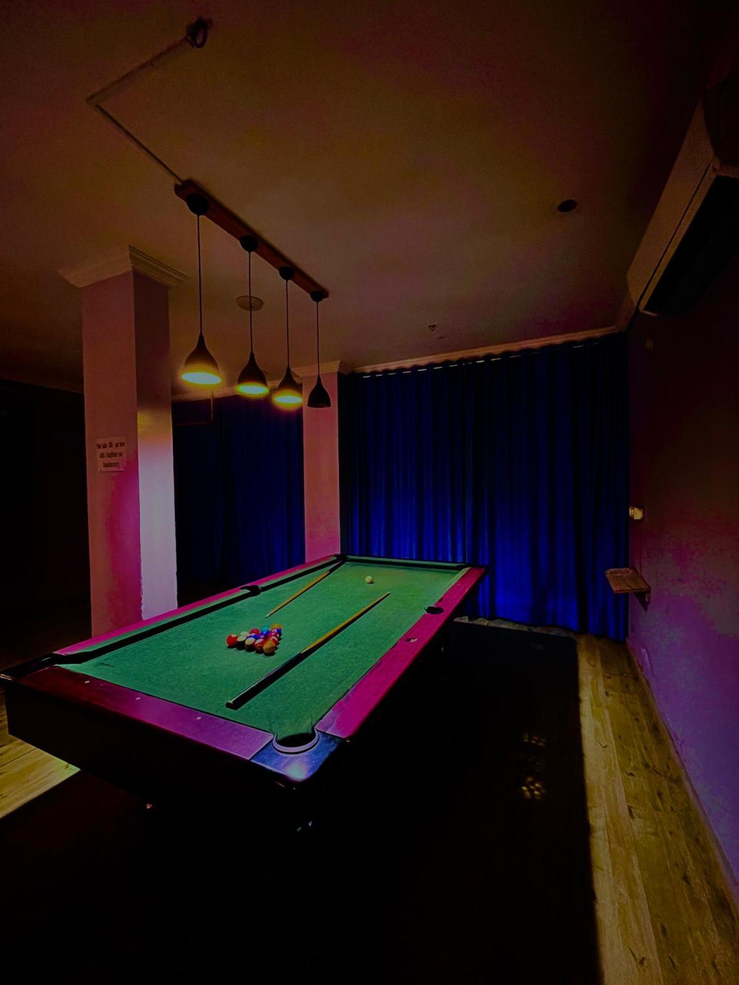 Summer Beach Resort, Goa - #Near Baga Beach #Swimming Pool #Garden #Bar #Lift #Premium Rooms #Property Of The Year #70565-84665 Calangute Eksteriør billede