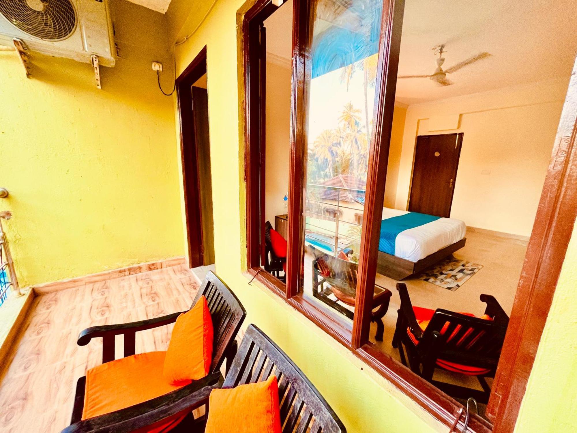 Summer Beach Resort, Goa - #Near Baga Beach #Swimming Pool #Garden #Bar #Lift #Premium Rooms #Property Of The Year #70565-84665 Calangute Eksteriør billede