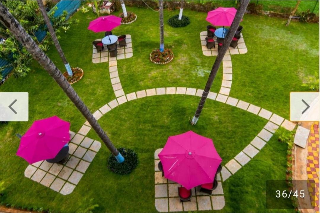 Summer Beach Resort, Goa - #Near Baga Beach #Swimming Pool #Garden #Bar #Lift #Premium Rooms #Property Of The Year #70565-84665 Calangute Eksteriør billede