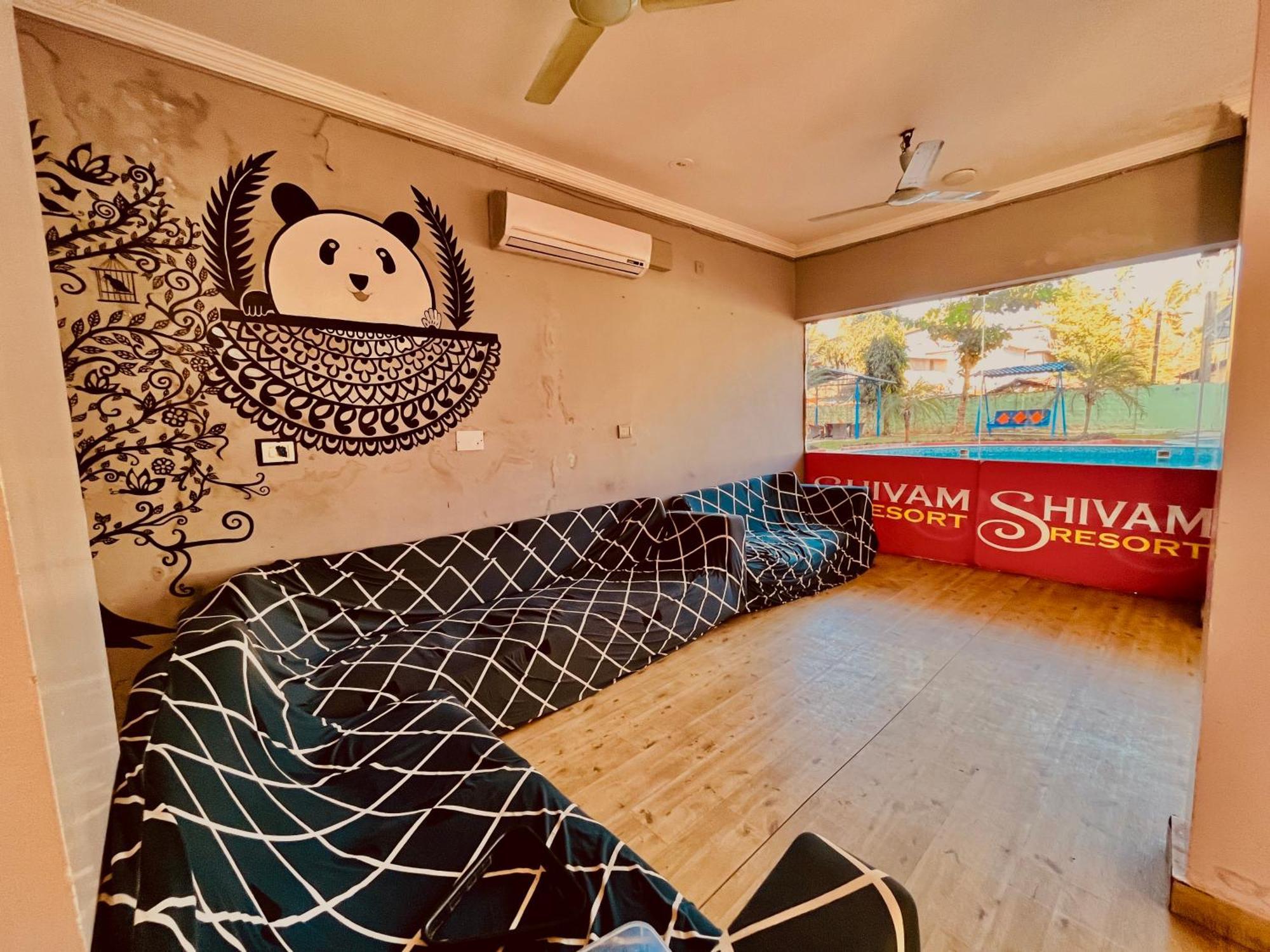 Summer Beach Resort, Goa - #Near Baga Beach #Swimming Pool #Garden #Bar #Lift #Premium Rooms #Property Of The Year #70565-84665 Calangute Eksteriør billede